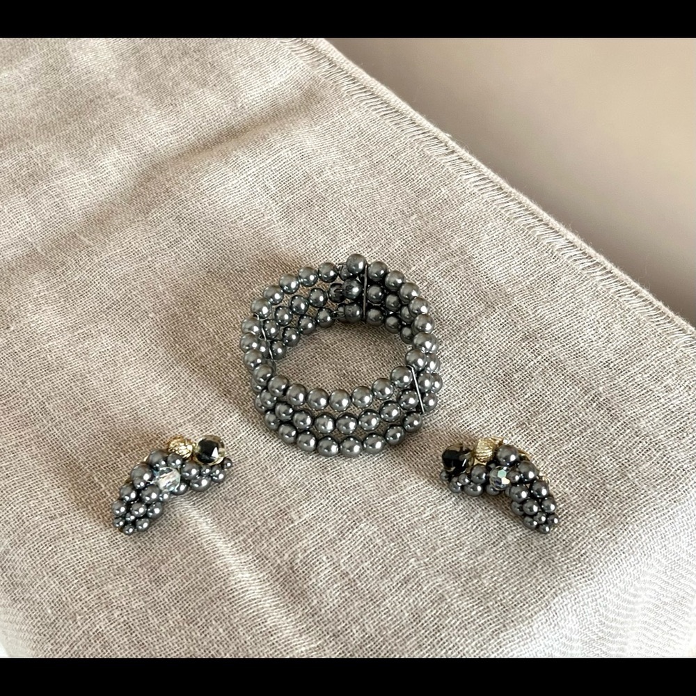 Vintage Grey Pearl Cuff Bracelet and Earrings Set
